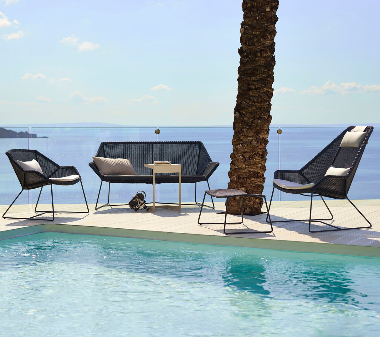 Breeze 2-seater sofa