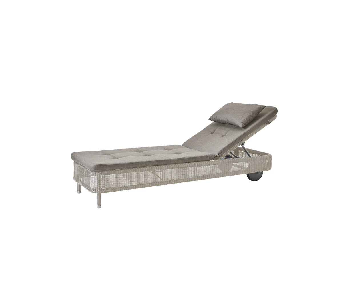 Presley sunbed