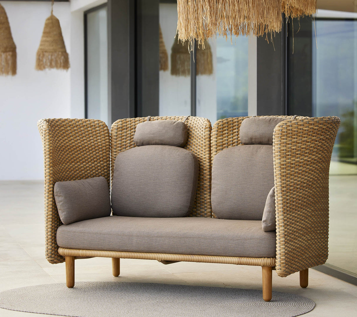 Arch 2-seater sofa w/high arm/backrest
