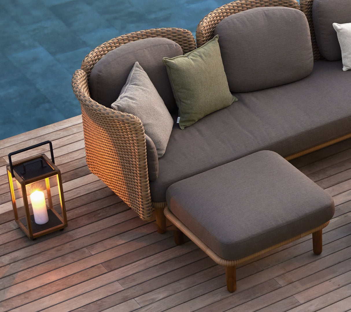 Arch 3-seater sofa w/low arm/backrest & chaise lounge
