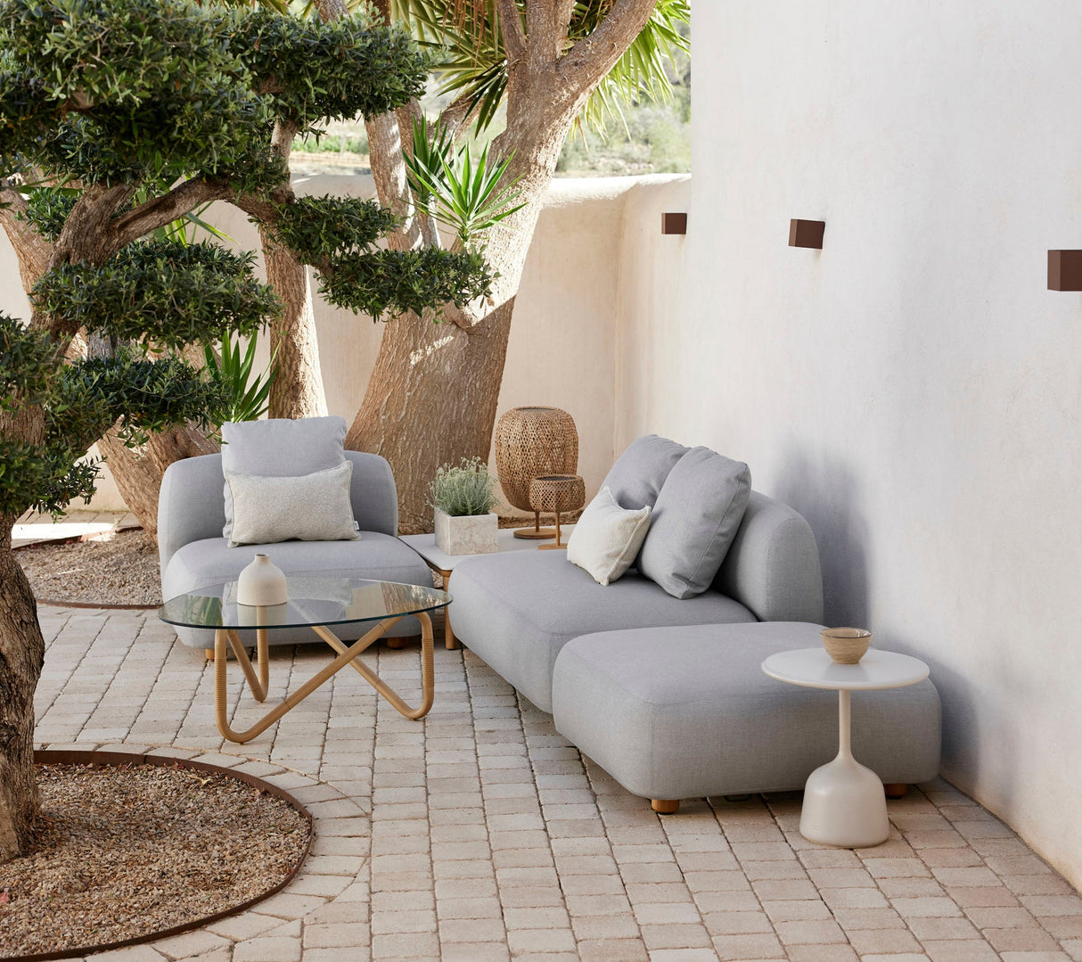 Capture corner sofa w/chaise lounge