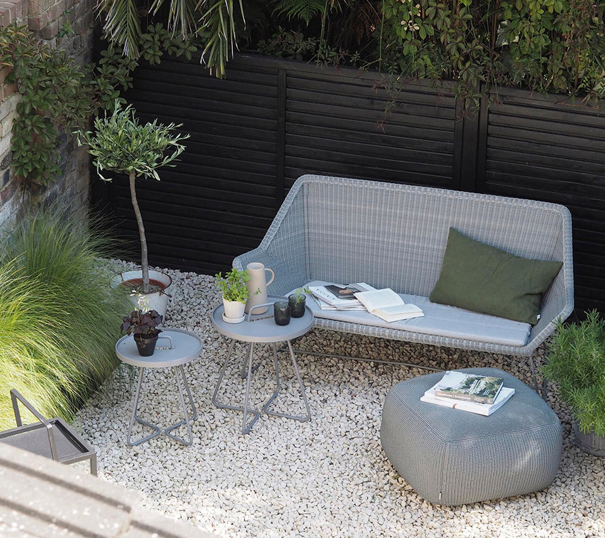 Breeze 2-seater sofa