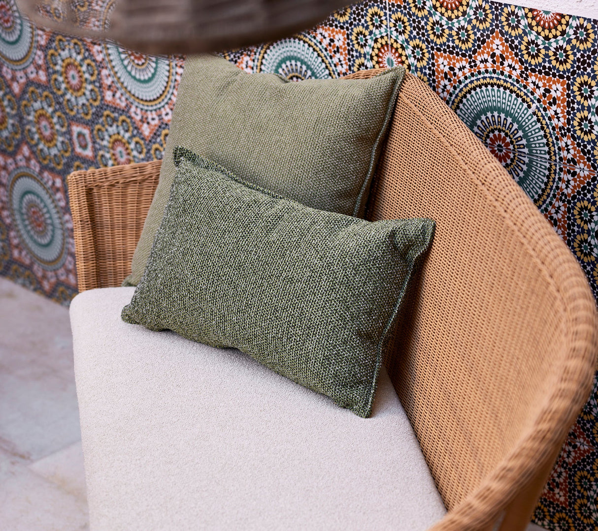 Lansing 2-seater sofa