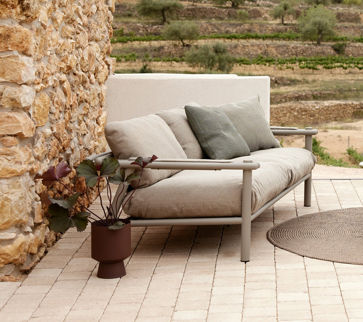 Sticks 2-seater sofa