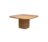 Mellow dining table, square