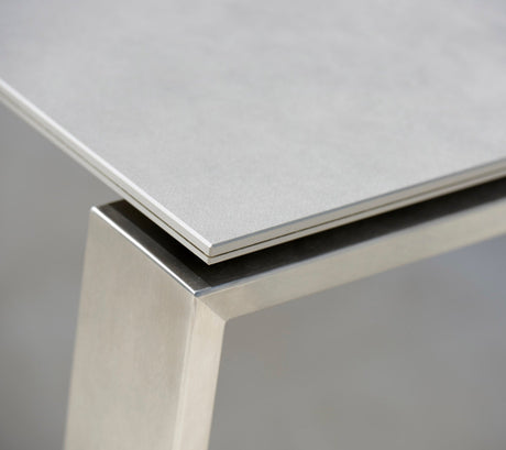Edge dining table w/120 cm extensions