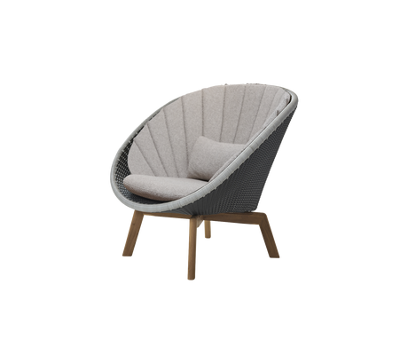 Peacock lounge chair