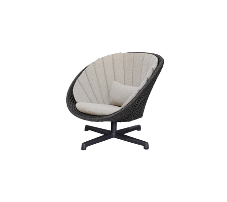 Peacock lounge chair w/swivel aluminium base