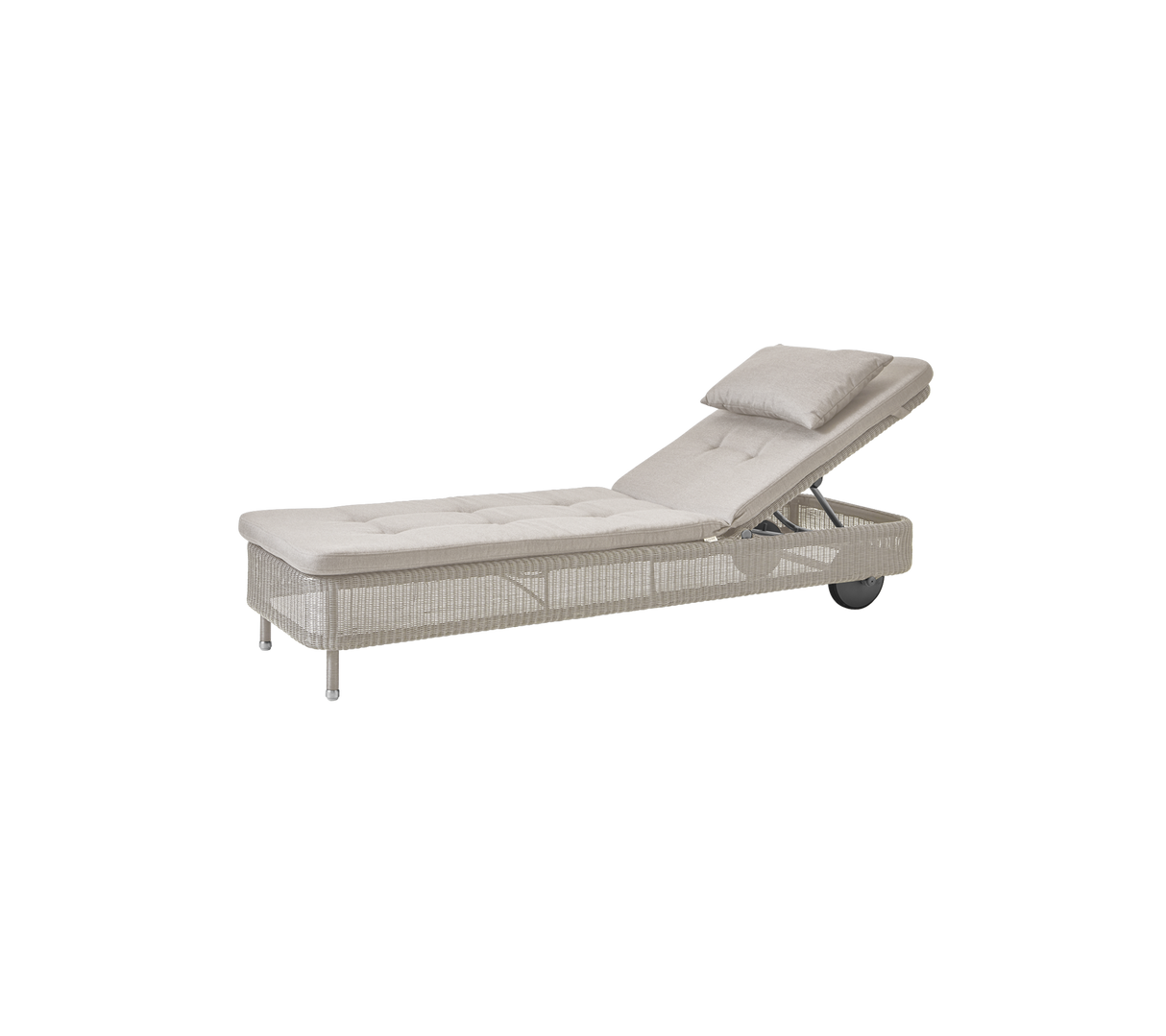 Presley sunbed
