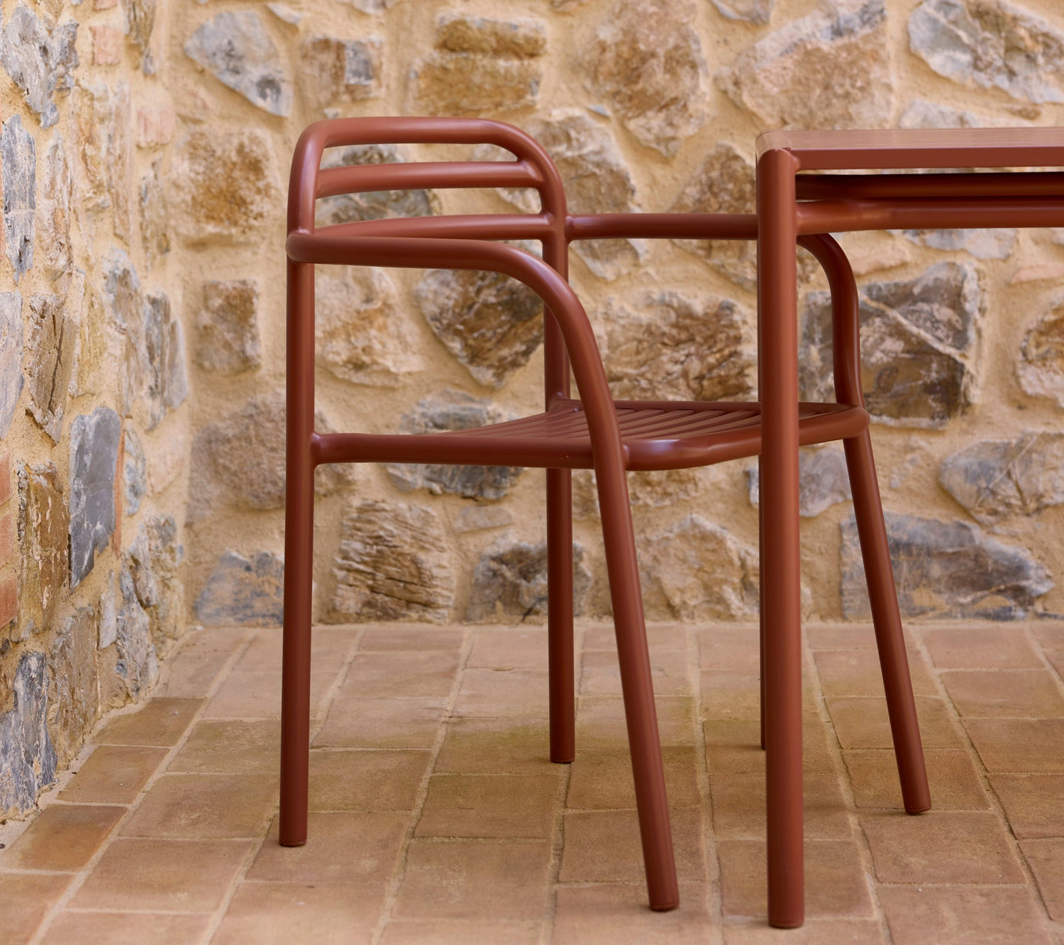 Bliss dining table incl. 2 Bliss armchairs