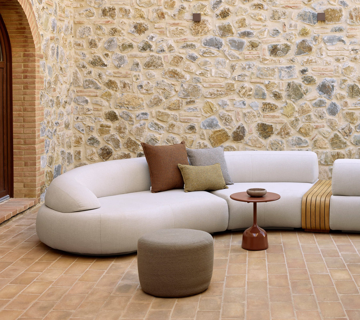 Mellow 6-seater sofa